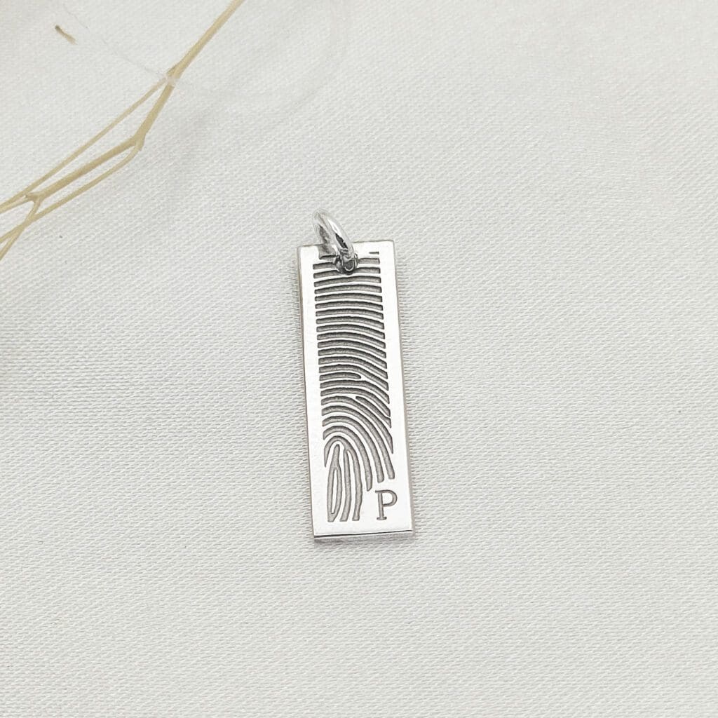 pendentif empreinte