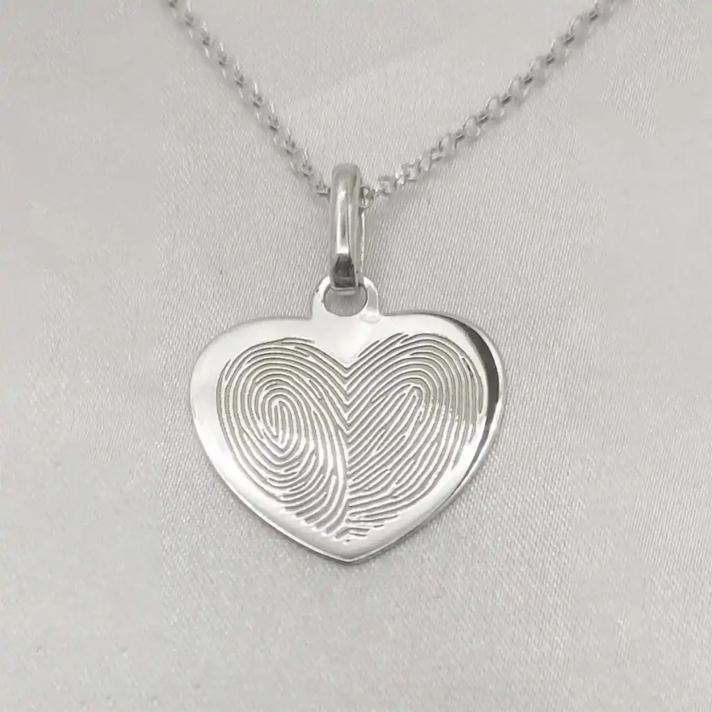 pendentif empreinte